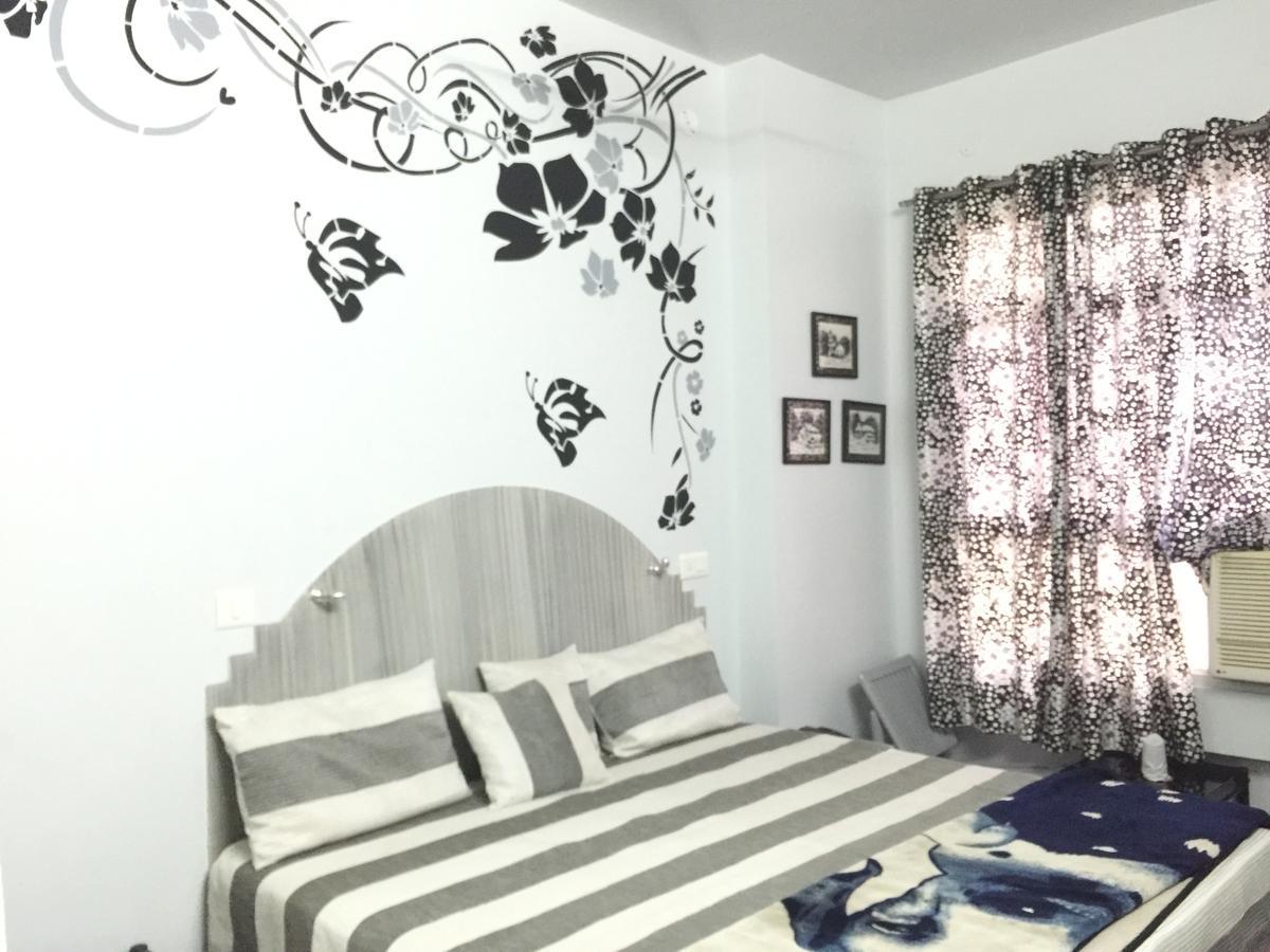 Harsh Hotel Suratgarh ภายนอก รูปภาพ